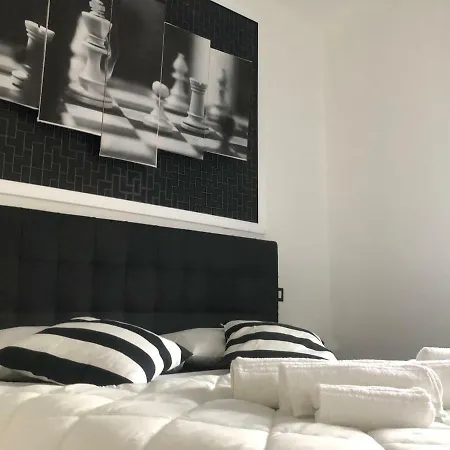 Camaldoli House Apartment Milan